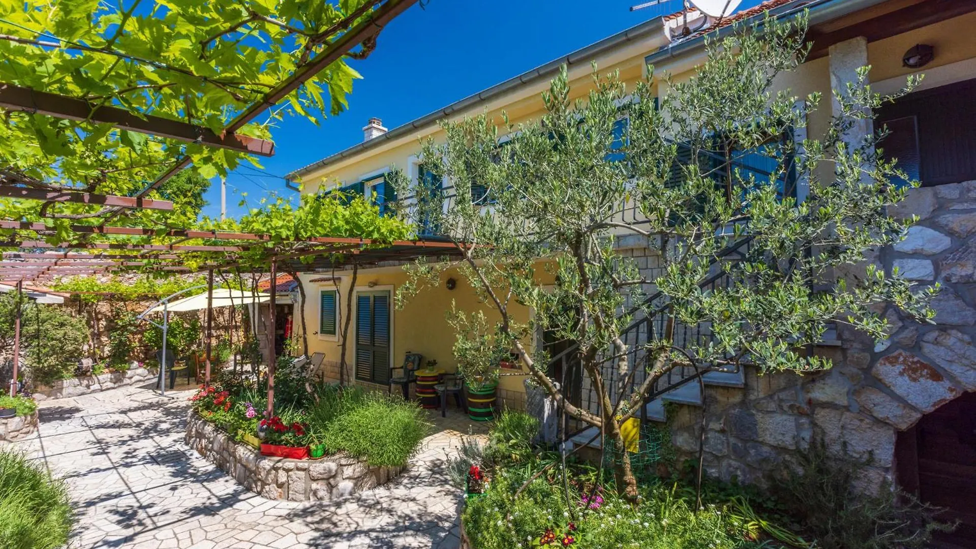 Holiday home Manas Villa Grizane-Belgrad